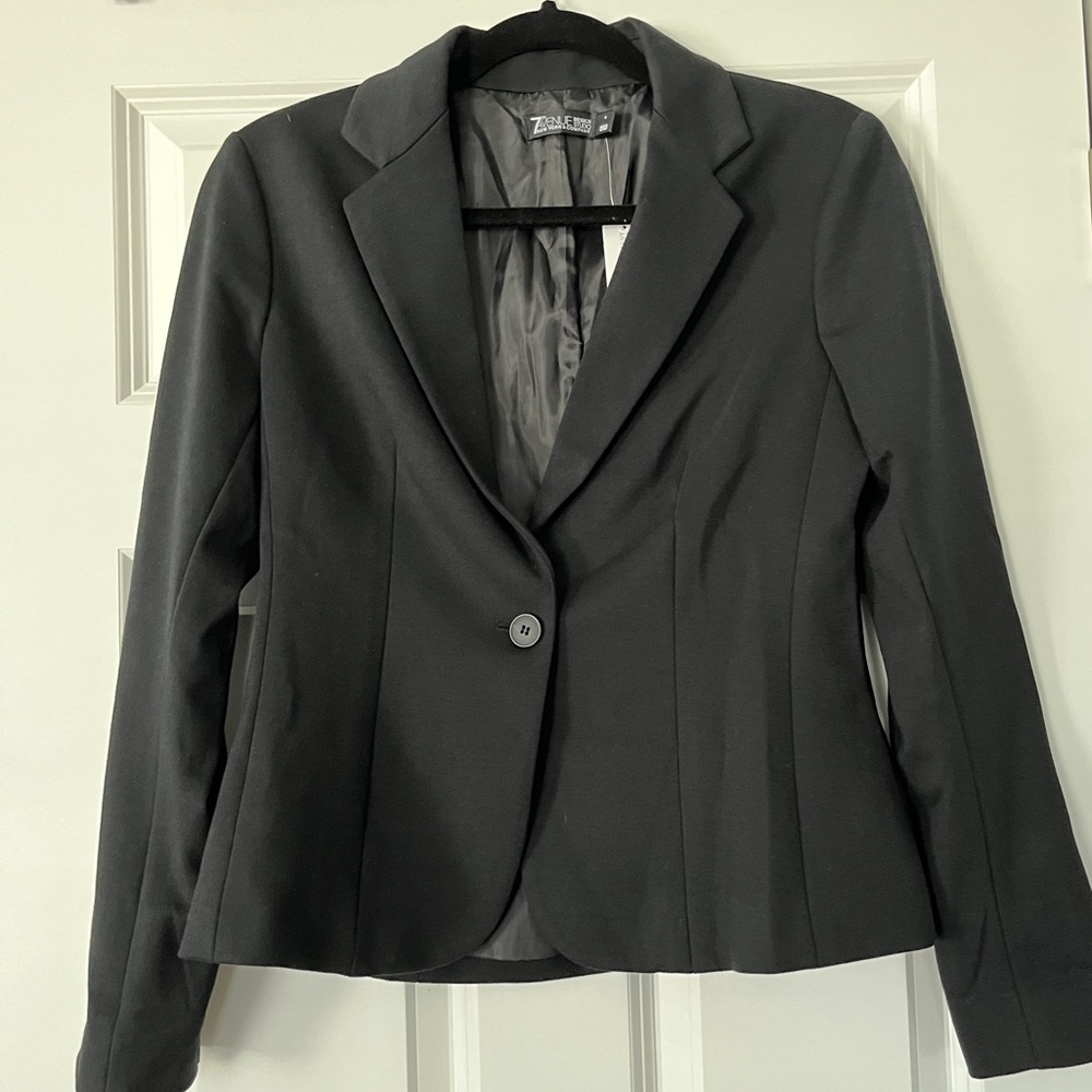 ▪️New York & Company Black Blazer